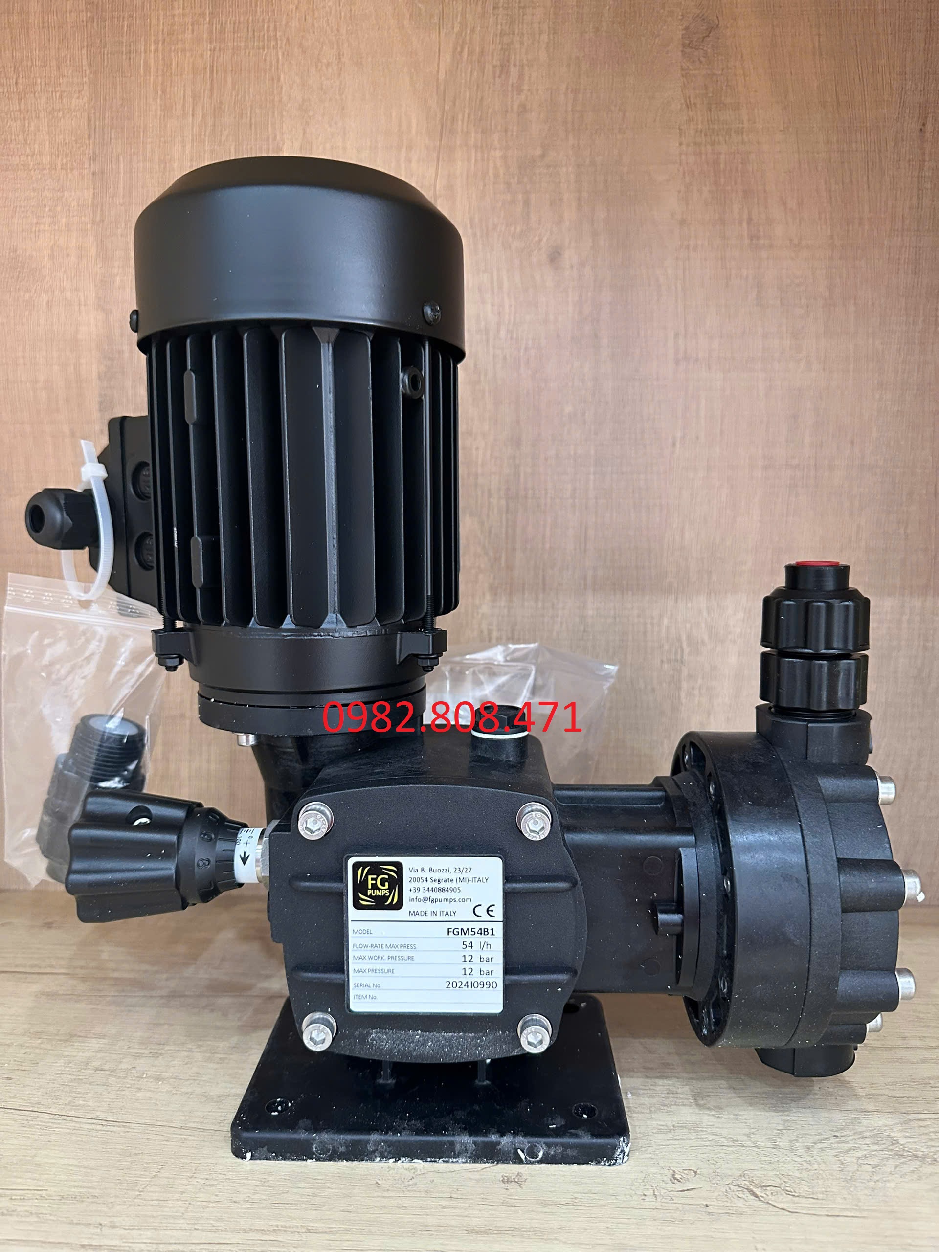 Tìm hiểu bơm định lượng hóa chất FG Pumps z6386191256905 f331cf568e3591142dde5837ef1afb8b
